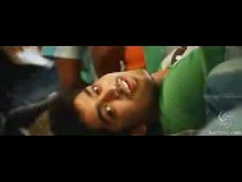 Thottal Poo Malarum Arabu Nade