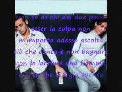Gemelli Diversi Dammi Un Minuto dammi un minuto con testo gemelli diversi Gemelli Diversi Dammi Un Minuto dammi un minuto con testo gemelli diversi
