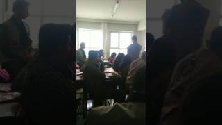 Küçük Kızdan Duygusal Şarkıses Muhteşem