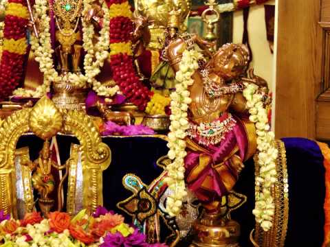Sanskrit Hymn (1008 Divine Names of Sri Krishna) - Sri Krishna...