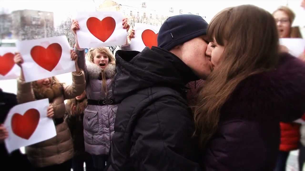 Флэшмоб в подарок на свадьбу Флэшмоб в подарок на свадьбу
