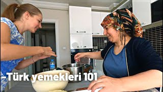 Ukraynalı Gelin, Annemle Türk Yemeği Hazırlıyor