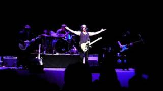 Watch Todd Rundgren Theyre Red Hot video