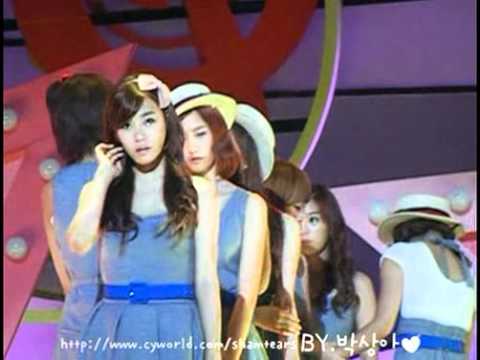 Fancam 090627 SNSD - Etude Rehearsal Fancam 090627 SNSD - Etude Rehearsal