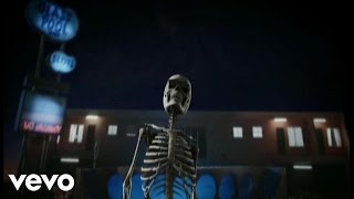 Watch Killers Bones video