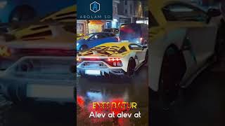 Enes Batur Arabaya Duşuyur