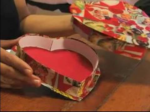 How to Make Valentine's Day Gifts : How to Make a Valentine's Day Gift box