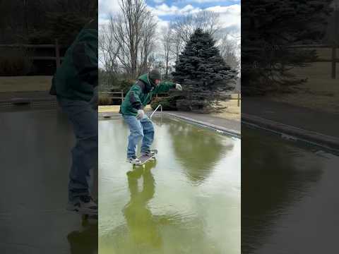 ⛸️ John Shanahan skating on thin ice