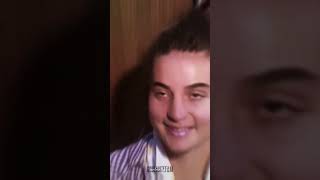 Sen Beni Bırak Gülmeyi Unutmuş Şu Milletin Derdine Bı Çare Bu