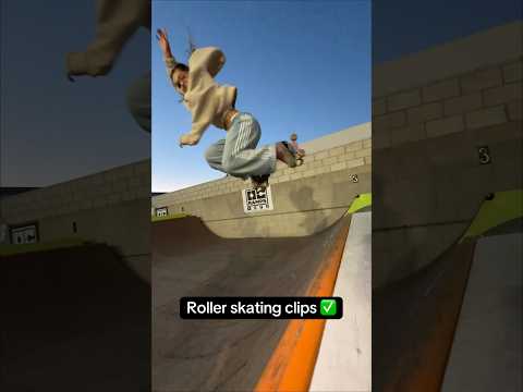 Roller skating clips at the warehouse ! 🎥 @DrSalsaVerde