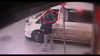 Tartıştığı Minibüs Şoförünü Gözünü Kırpmadan Vurdu O Anlar Kamerada