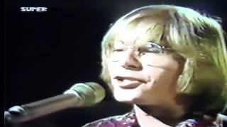 Watch John Denver I Wish I Knew How It Would Feel To Be Free video