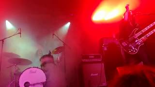 Watch Boris Waiting video