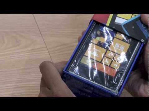 Tinhte.vn - Trên tay Nokia Lumia 520 hệ điều hành Windows Phone 8