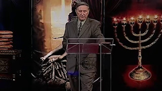 25. In de tempel van de antichrist, deel 1 / Zijn weg is in het Heiligdom - Stephen Bohr