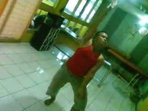 BOLLYDANCE WITH ABESKHAN(HAI RAMA KYA HUA-RANGEELA)