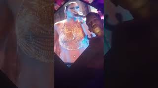 El Yoyo. Ana Del Castillo