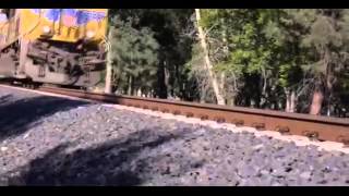 Поезд переехал iPhone 5S!!!iPhone 5S vs TrainWill it Survive Поезд переехал iPhone 5S!!!iPhone 5S vs TrainWill it Survive