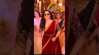 Manju Warrier Saree In Manasilayo Latest Songtamil Songvettaiyan Movie Rajinikanth