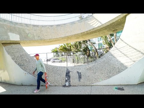 THIS BRIDGE IS A HALFPIPE!!!