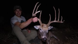 GIANT PUBLIC LAND TEXAS BUCK! | 2 BIG BUCKS IN BOW RANGE IN 1 EVENING! | Hunting Persimmons