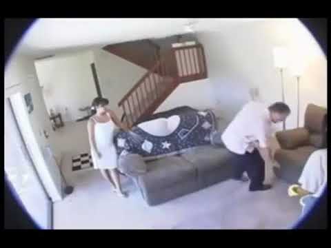 Скрытая камера в спальне засняла измену жены с крупным негром