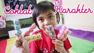 Dapat Oleh-oleh Biscok Alias Biskuit Coklat Karakter Lucu Dibeliin Bunda dari Su