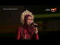 Bagaikan Sakti - Siti Nordiana & Azlan Typewriter | Festival Filem Malaysia 32