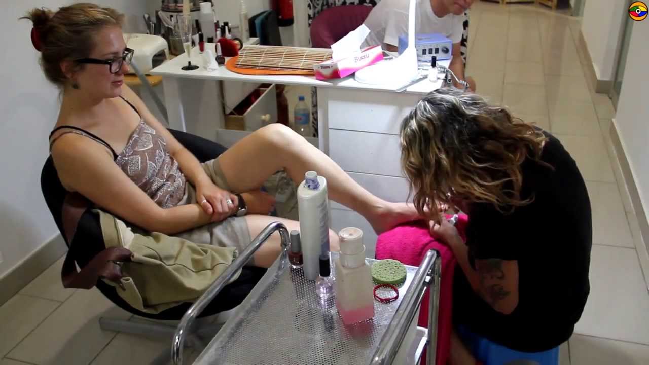 Foot forcing girl girl her lick