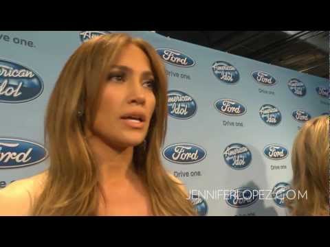 Jennifer Lopez's nip slip at Oscars 2012 Nipple or tape