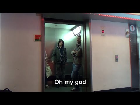 Broma: un Jedi usando la fuerza en el ascensor