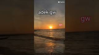 Gini Kalo Makan Di Samping Adek