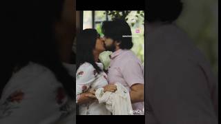 Marathi Actress Mrunmayee Deshpande Kissing Scenes Hot Kissing Scene