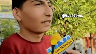 Sari Mi̇krofon En Komi̇kler Edi̇tli̇ Komik,Duygusal