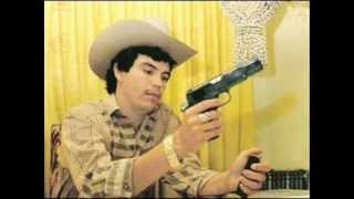 Watch Chalino Sanchez Que Me Entierren Cantando video