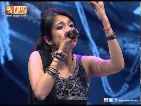 Piya Tu Ab Toh Aaja by Soundharya