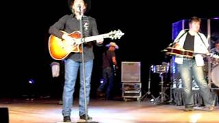 Watch Clay Walker Bury The Shovel video