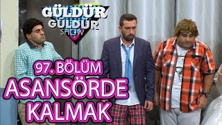 Güldür Güldür Show 97. Bölüm, Asansörde Kalmak Skeci