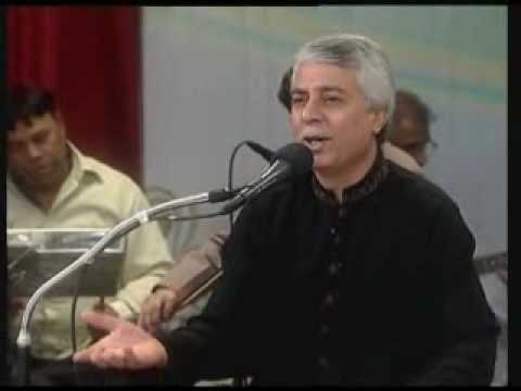 Salman Alvi live mehfil Meri - Sings Irfan Sattars Adhi Umr