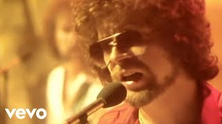 Watch Electric Light Orchestra Shine A Little Love video