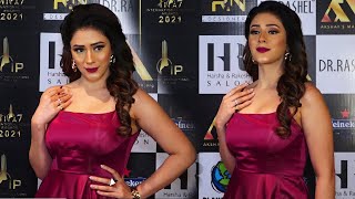 Hiba Nawab Looking Gorgeous In Red Outfit At International Iconic Awards Season 7
