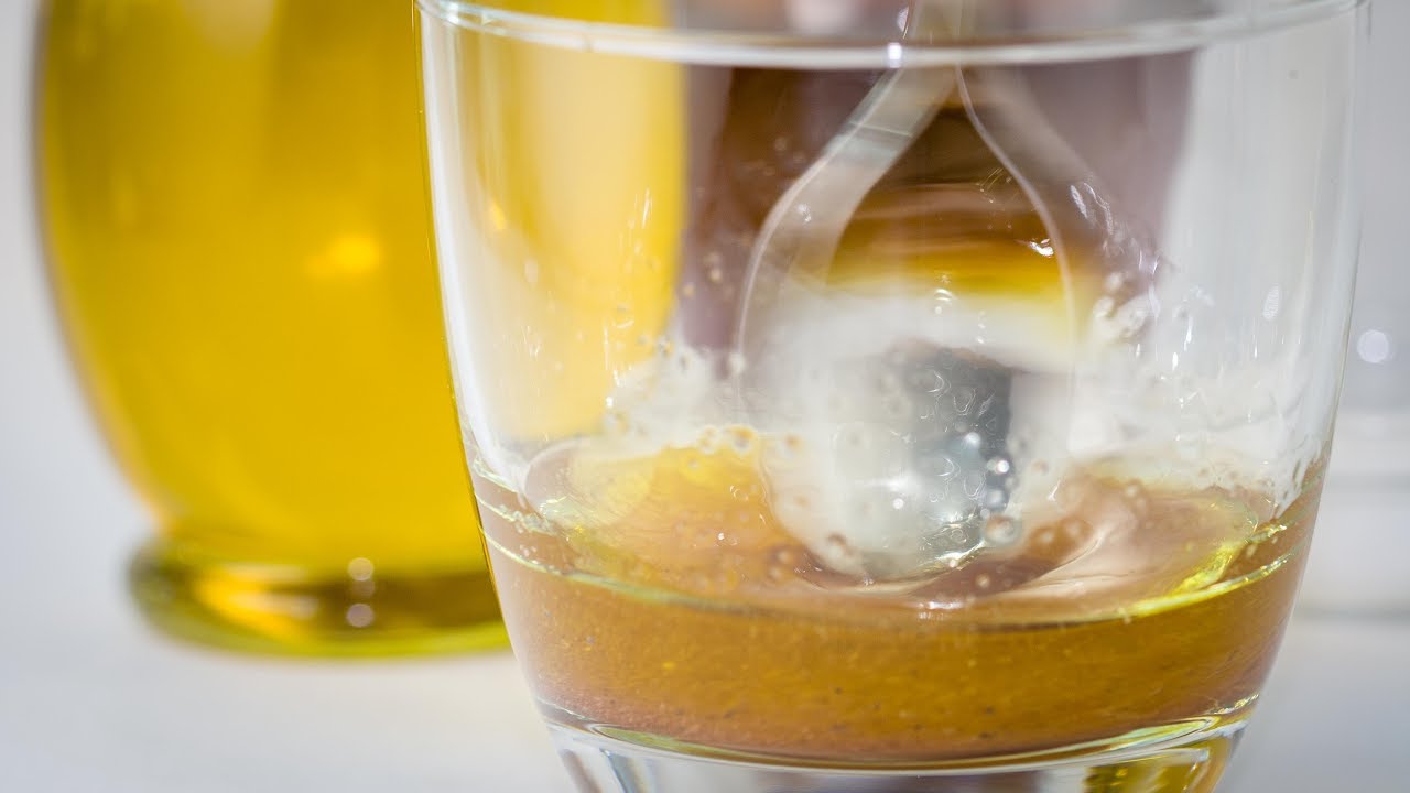 Lou Malnati's Sweet Vinaigrette Salad Dressing Recipe