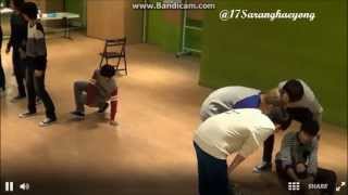 131025 Seokmin's hurt leg