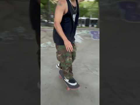 NOLLIE TRE LINE ON THE CRUISER BOARD #SHORTS