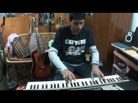 S.Akilesh Playing Classical Song; Alaipayuthey in Piano style...