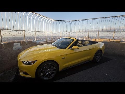 Ford Mustang takes a ride to the top of New York Ford Mustang takes a ride to the top of New York klip izle