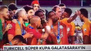 Galatasaray Süper Kupa Kaldırma Anı