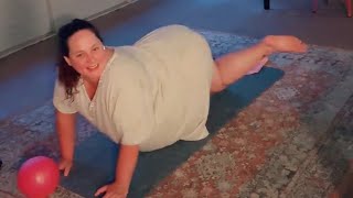Nightgown Yoga With Phoebe Pine