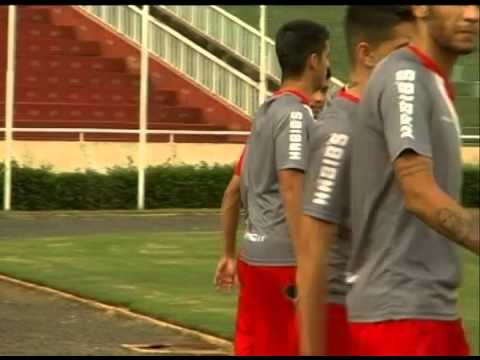 Assim como o Uberlândia, a equipe de Júnior faz treino leve para o amistoso
