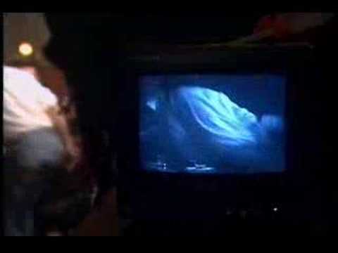 U2 The Best Of 1990-2000 Trailer